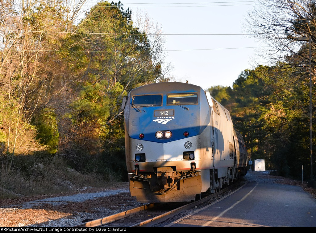 Amtrak Train 186 Arriving in Williamsburg